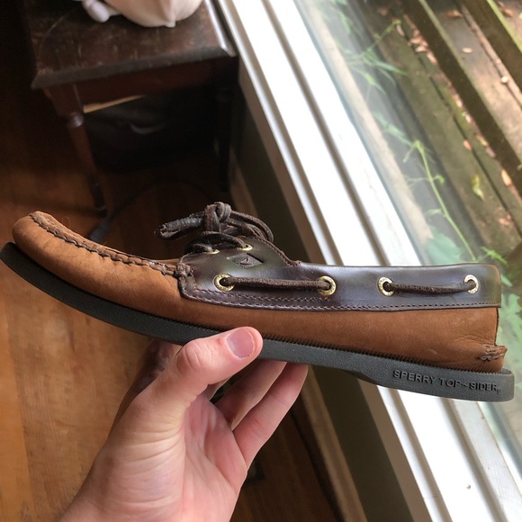 Sperry Men’s Authentic Original Leather Boat Shoe - Picture 3 of 4
